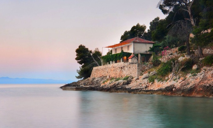 Gdinj House | Secluded fisherman's cottage Cove Lučica, Hvar (K-4034)