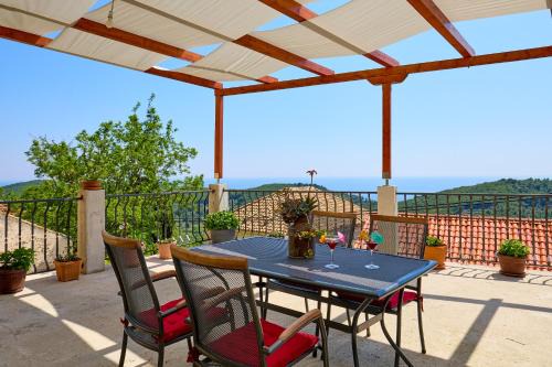Babino Polje Apartment | Stone House Biskup