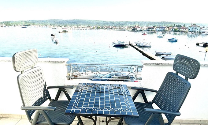 Sukosan Apartment | Studio apartment in Sukošan with Seaview, Terrace, Air condition, WIFI (5232-2)