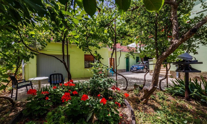 Kastel Stari Apartment | Studio flat with air-conditioning Kaštel Stari, Kaštela (AS-14577-a)