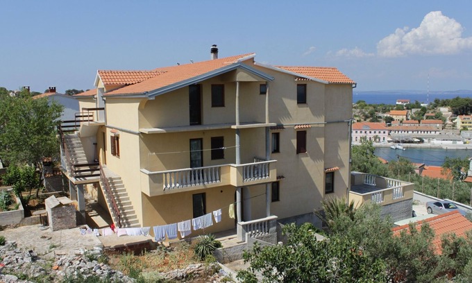 Island Dugi Otok Apartment | Studio flat with balcony and sea view Sali, Dugi otok (AS-8152-a)