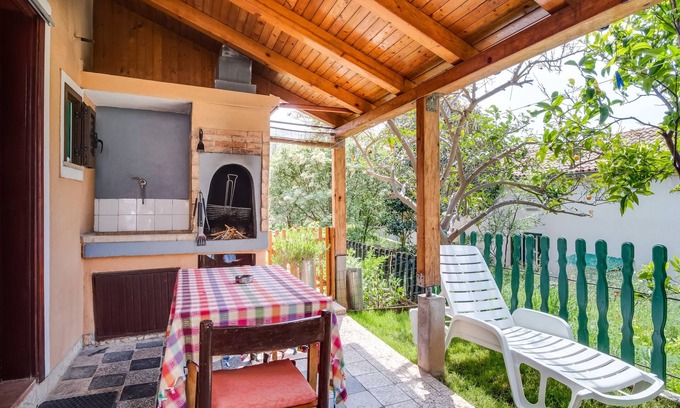 Cove Murtar Apartment | Studio flat with terrace Mali Lošinj, Lošinj (AS-15050-a)