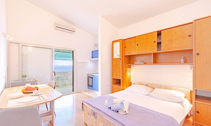 Zavalatica Apartment | Studio flat with terrace and sea view Zavalatica, Korčula (AS-547-a)