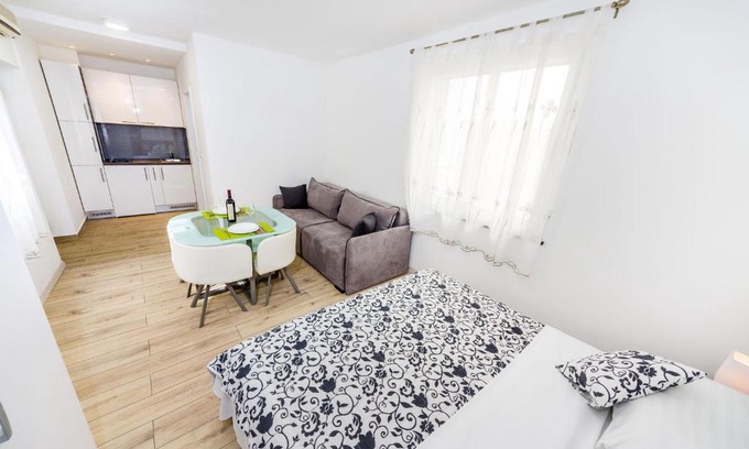 Zadar Old Town Apartment | Studio Forum