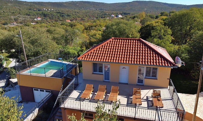 Labin House | Stunning private villa with hot tub, A/C, WIFI, private pool, TV, terrace and pets allowed