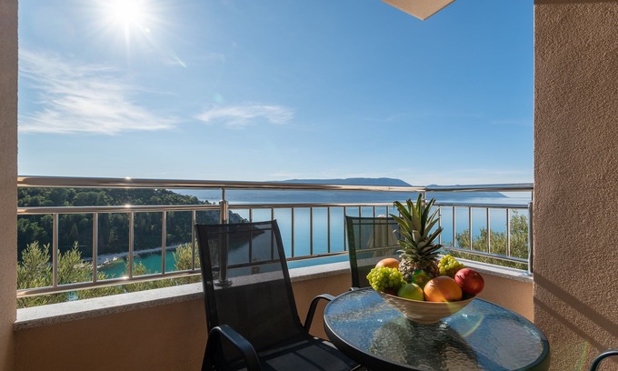 Duba Apartment | SUNSET MASLINA 6