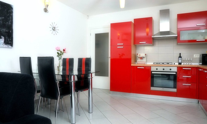 Kanfanar Villa | The house is located in a quiet area in the countryside, on the edge of Kanfanar,
