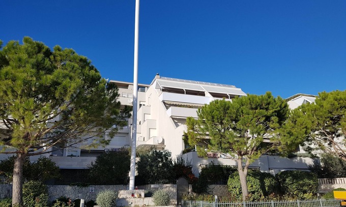 Znjan Apartment | Three bedroom apartment with terrace and sea view Split (A-14351-a)