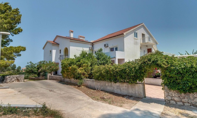 Cove Murtar Apartment | Two bedroom apartment with balcony Mali Lošinj, Lošinj (A-3441-a)