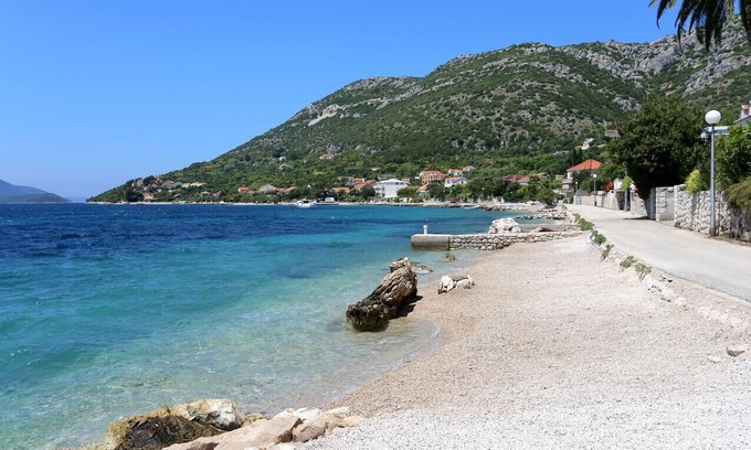 Viganj House | Two bedroom apartment near beach Viganj, Pelješac (A-633-a)