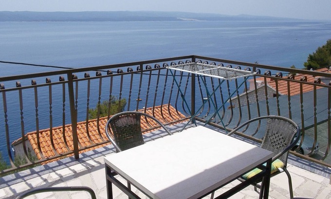 Pisak Apartment | Two bedroom apartment with terrace and sea view Pisak, Omiš (A-1011-d)