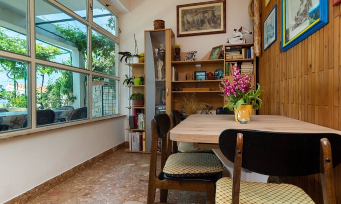 Pisak Apartment | Two bedroom apartment with terrace and sea view Pisak, Omiš (A-5975-f)