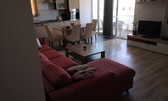 Cres Apartment | Two bedroom apartment with terrace Cres (A-15672-a)