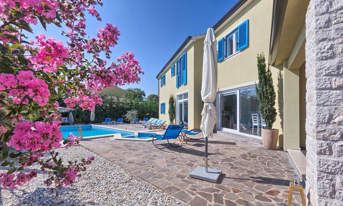 Muzini Villa | Villa 1519/15239 (Istria - Žminj), 25000m from the beach