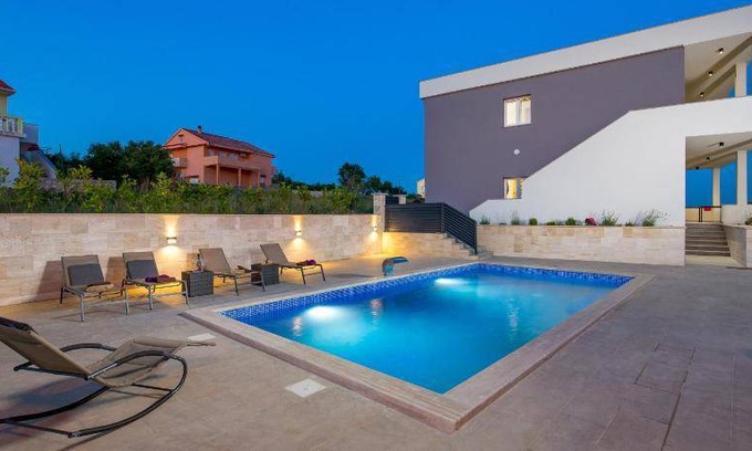 Rtina Villa | Villa ∙ 4 bedrooms ∙ 10 guests