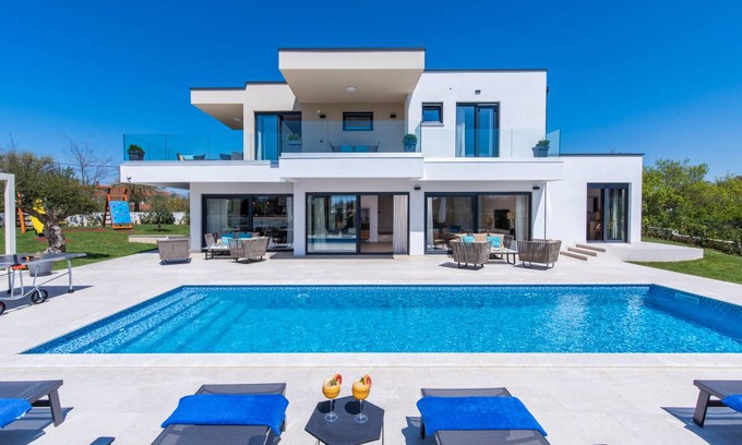 Jehnici Villa | Villa ∙ 4 bedrooms ∙ 8 guests