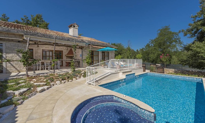 Heki Villa | Villa ∙ 6 bedrooms ∙ 12 guests
