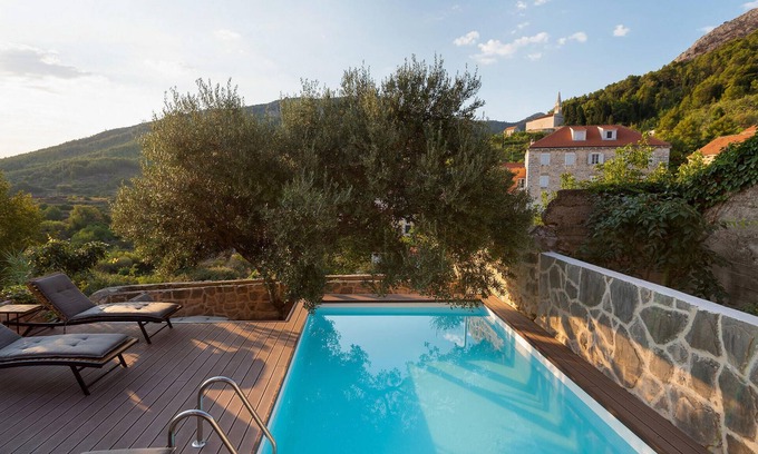 Pitve House | Villa Bea (Dvor Pitve Villa B)