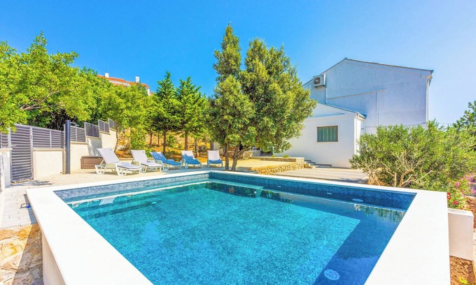 Klenovica House | Villa Turquoise breeze (V9841-K1) - Klenovica (Novi Vinodolski)