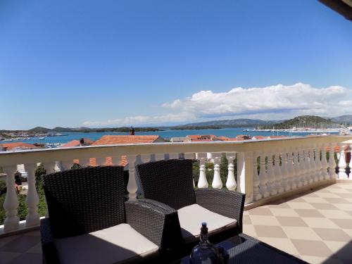 Murter Apartment | Villa Jukic