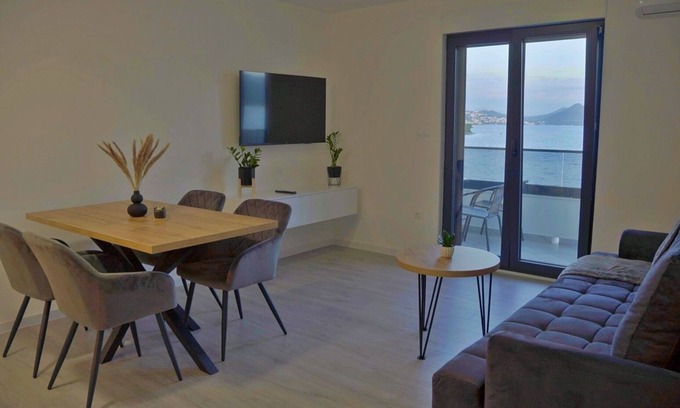 Klek Apartment | Villa Mangata 104 Apartment. Beachfront apartment for an unforgettable stay!
