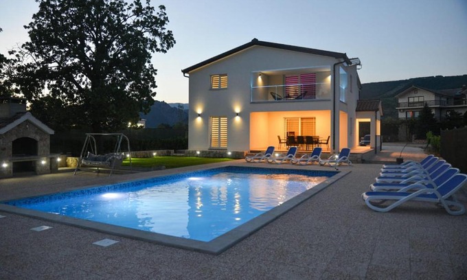 Donji Prolozac House | Villa Maria
