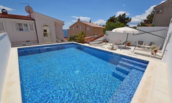 Businci Apartment | Villa Meri by Interhome