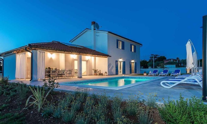 Buzet Villa | Villa mit Pool und Klimaanlage