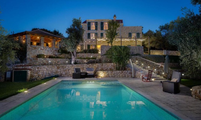 Sudurad Villa | Villa Stella Maris