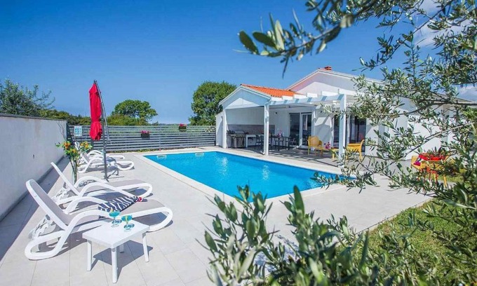 Stinjan House | Villa Sunrise