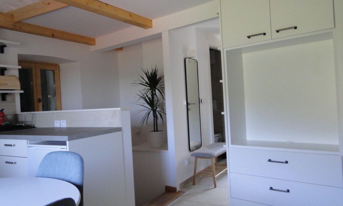 Pitve Apartment | Experience Fairytale Moments in a Beautiful old Village at Island of Hvar