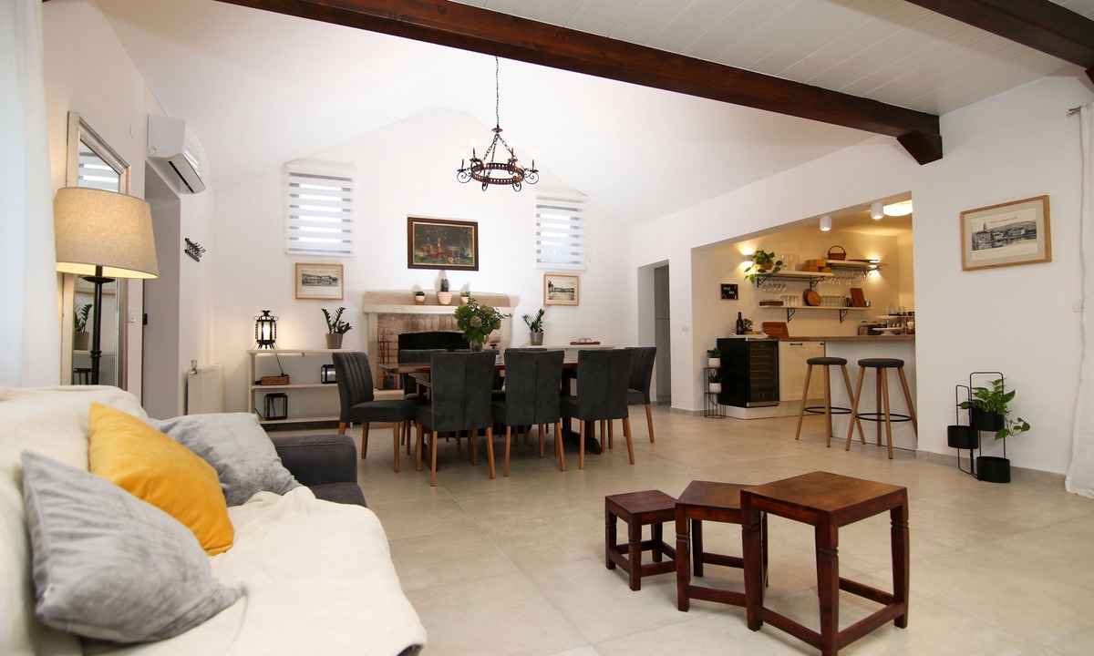 Supetar Villa | Stone Villa Olea