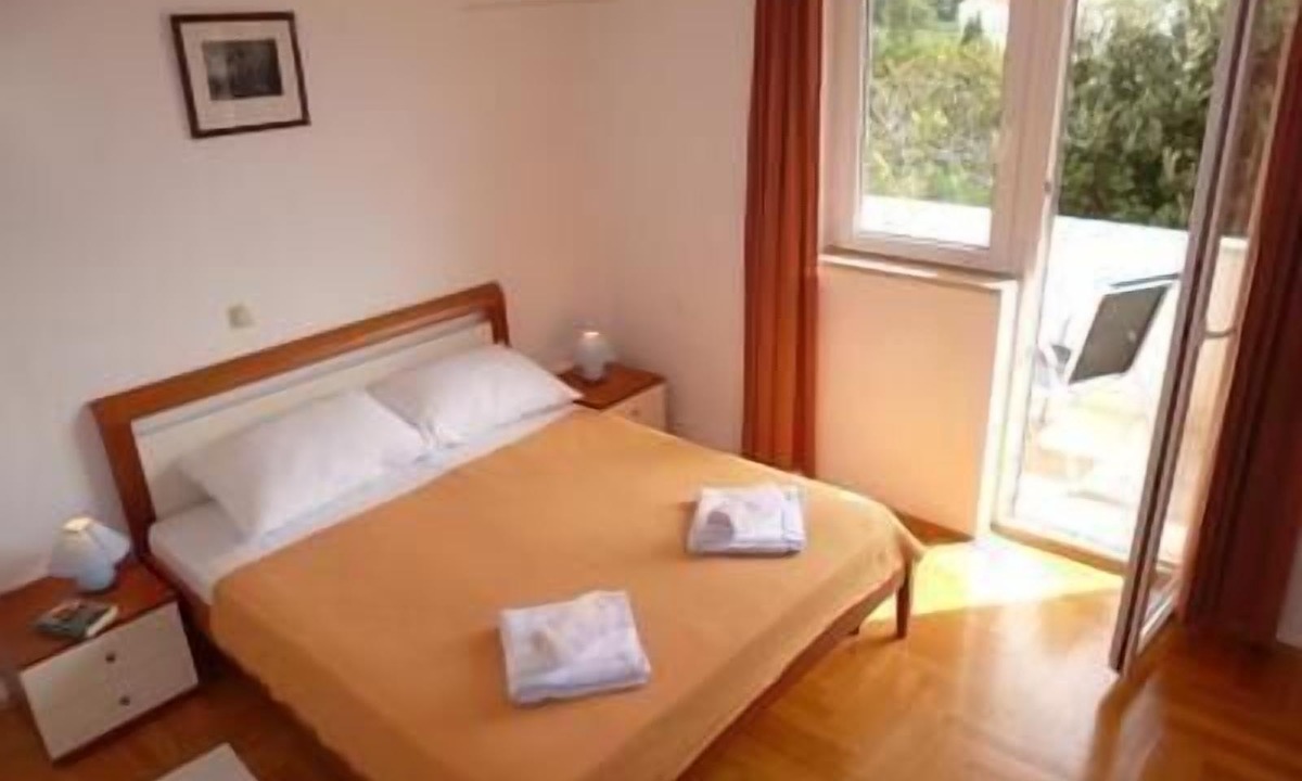 Barbat na Rabu Apartment | Nice holiday flat with whirlpool and garden