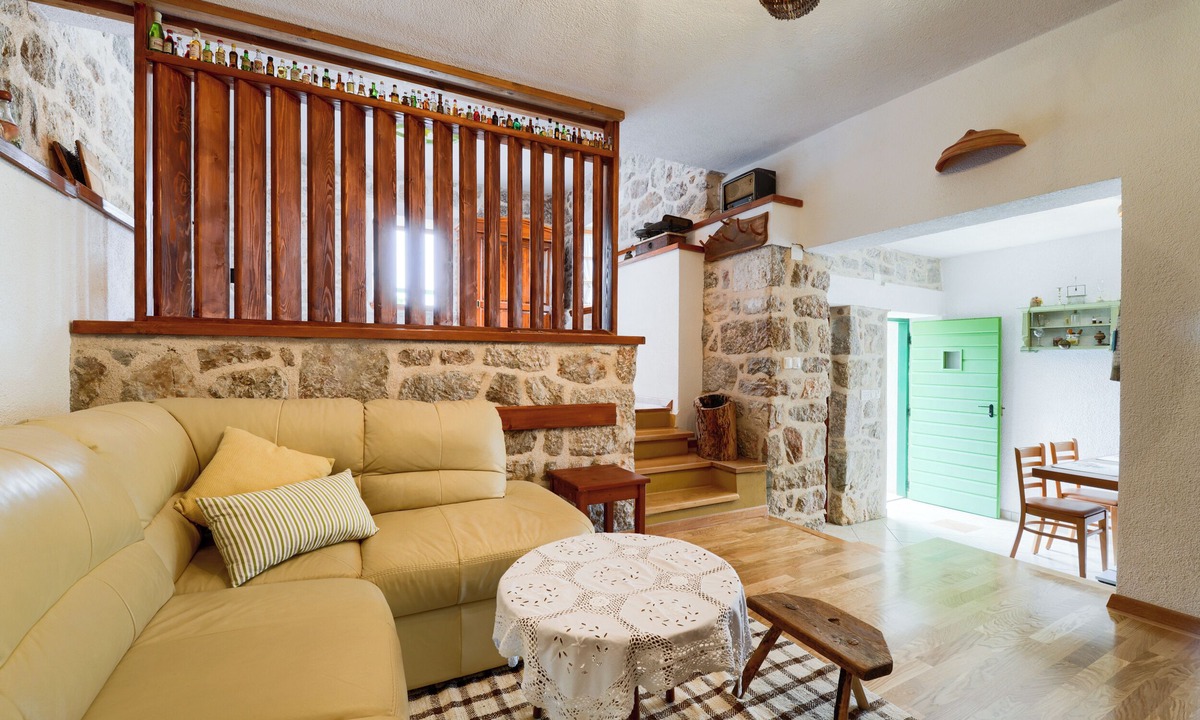 Tribanj House | Traditional Stone House Adrian