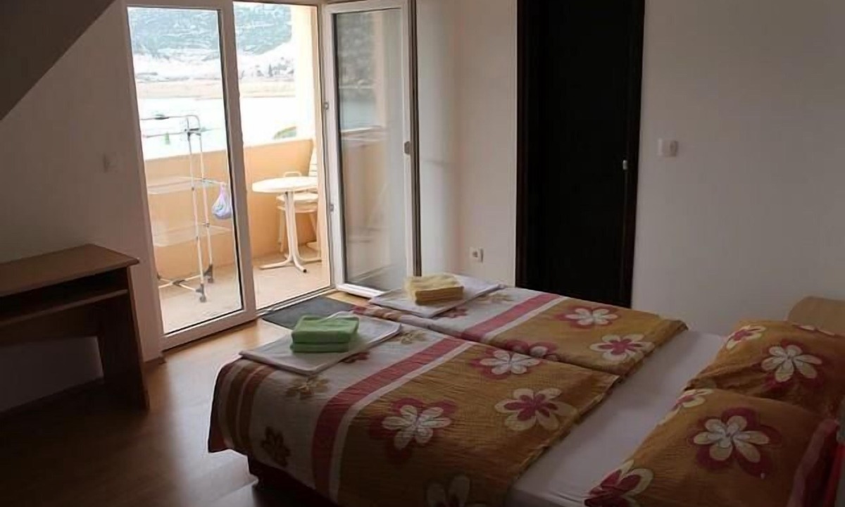 Ploce Apartment | Holiday apart. for 8