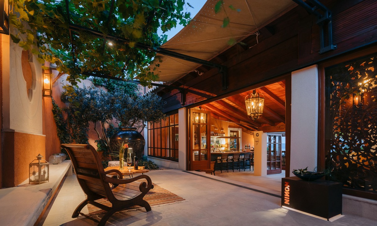 Brsecine Bed & Breakfast | NINON - Design B&B - Adults Only