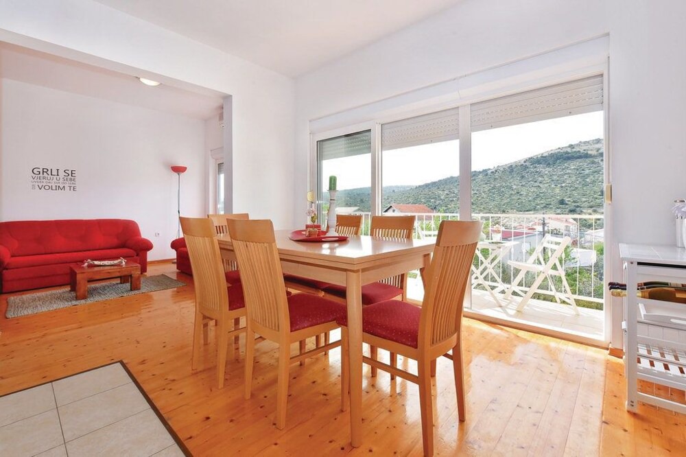 Podglavica Apartment | Apartments Stupin Celine