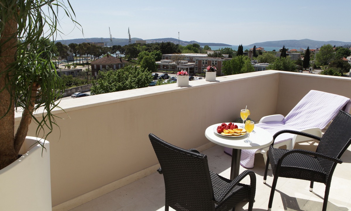 Trogir Hotel | Hotel Bellevue
