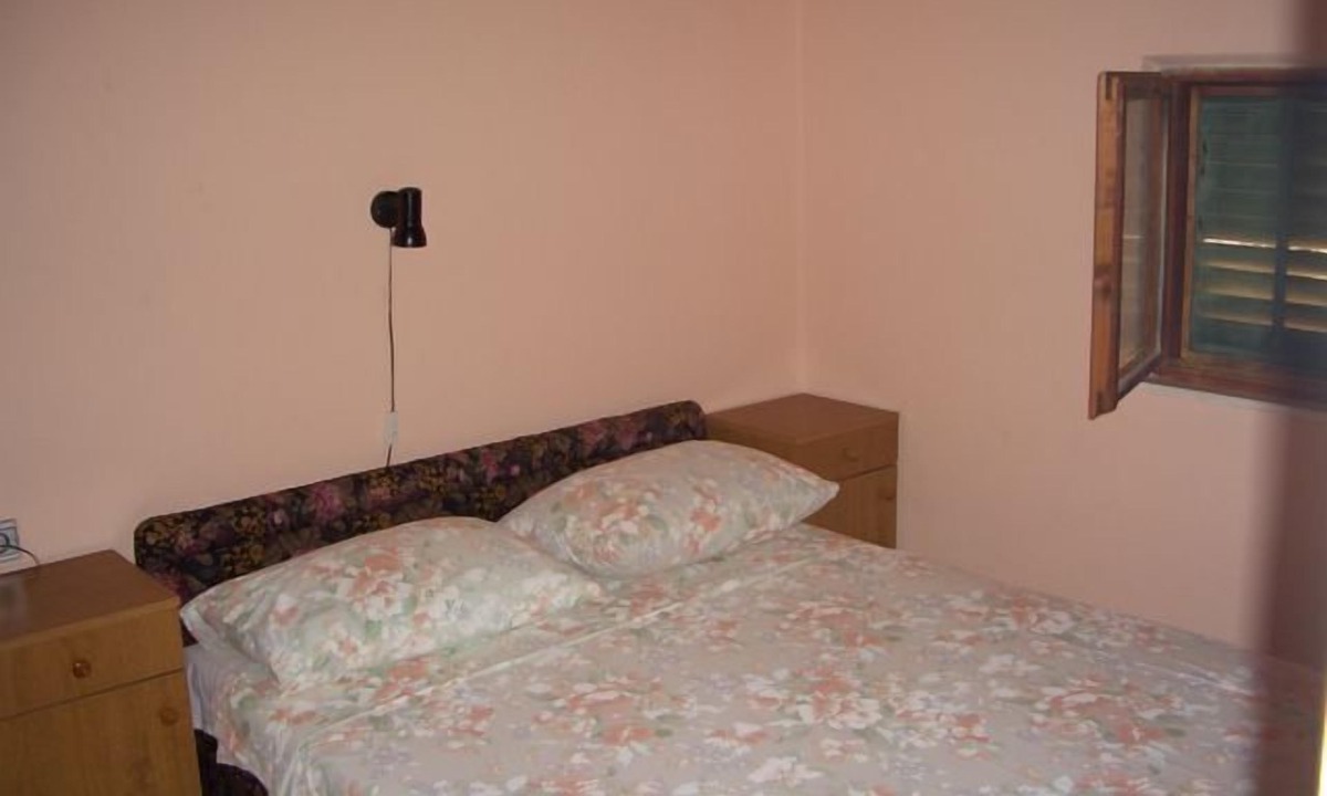 Rukavac Apartment | Vis Apartments