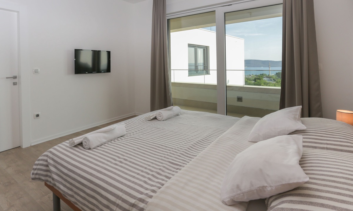 Kastel Sucurac Villa | Villa Adria -heated pool, gym, sauna,owner direct account,6 bedrooms,sea view