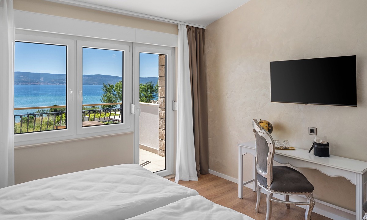 Duce Bed & Breakfast | Storge Boutique Bed & Breakfast