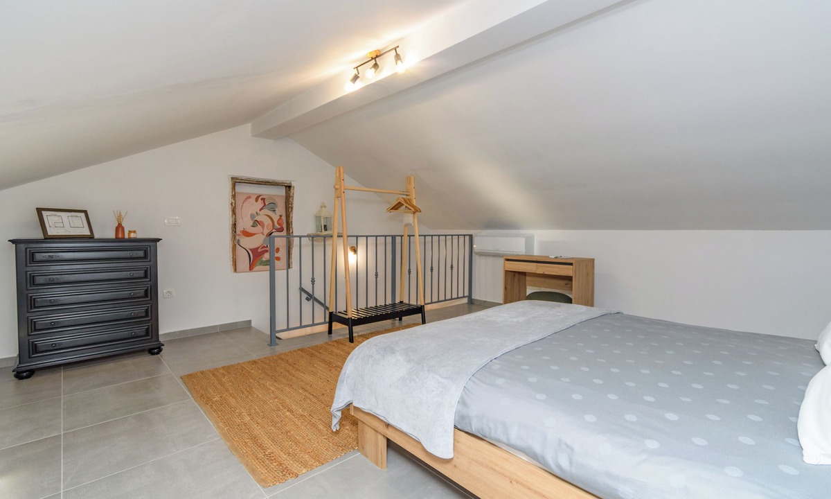 Grzini Apartment | Apartment Orena