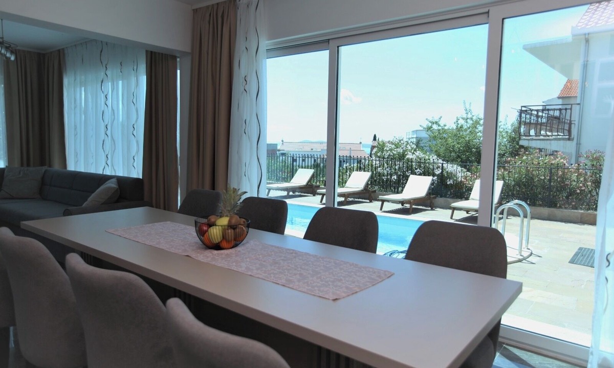Businci Villa | Luxury Seaside Villa PIA Ground Floor
