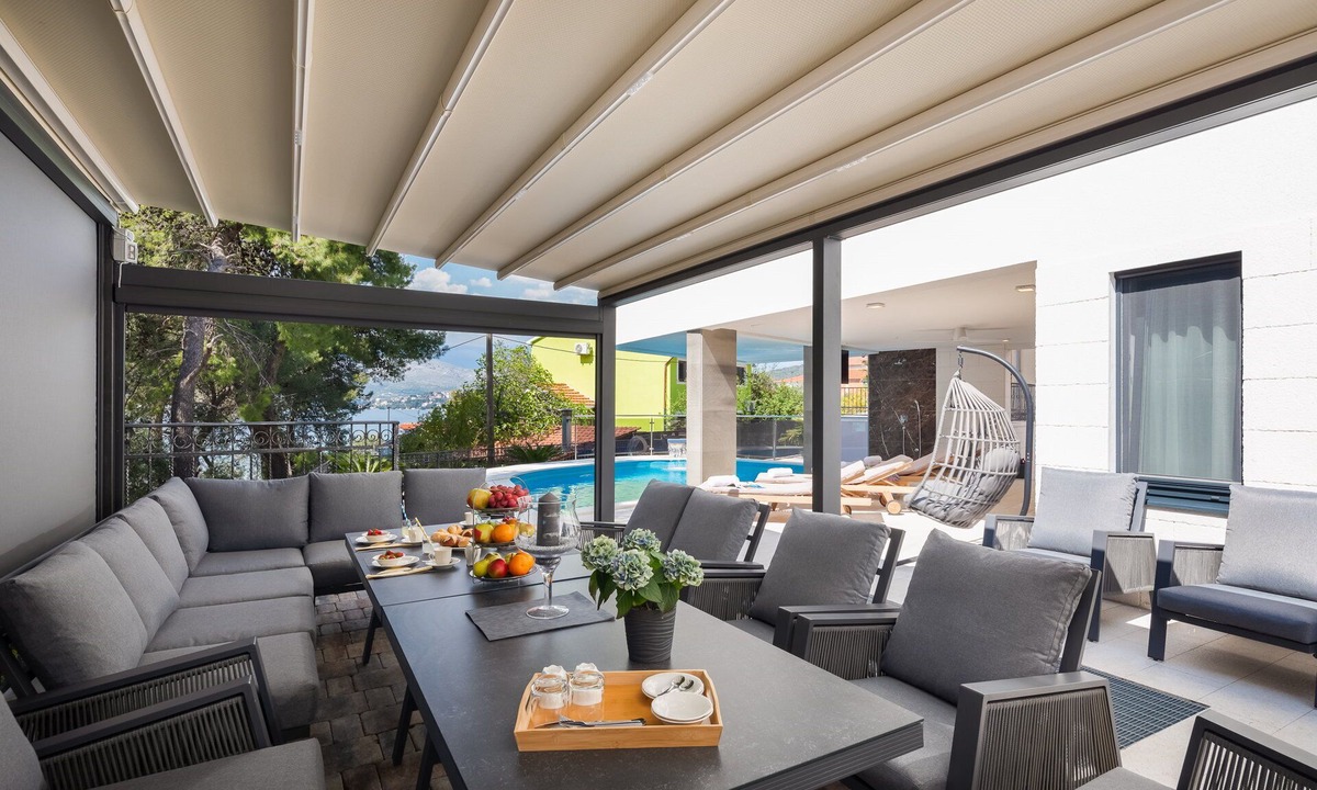Okrug Gornji Apartment | Beach Villa Valentina Apartment I