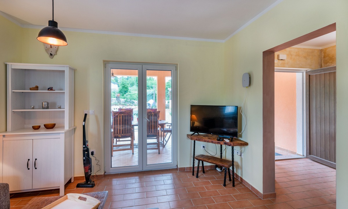Ripenda Kras Villa | Eine Oase am Meer mit Privatem Pool und Bezauberndem Garten