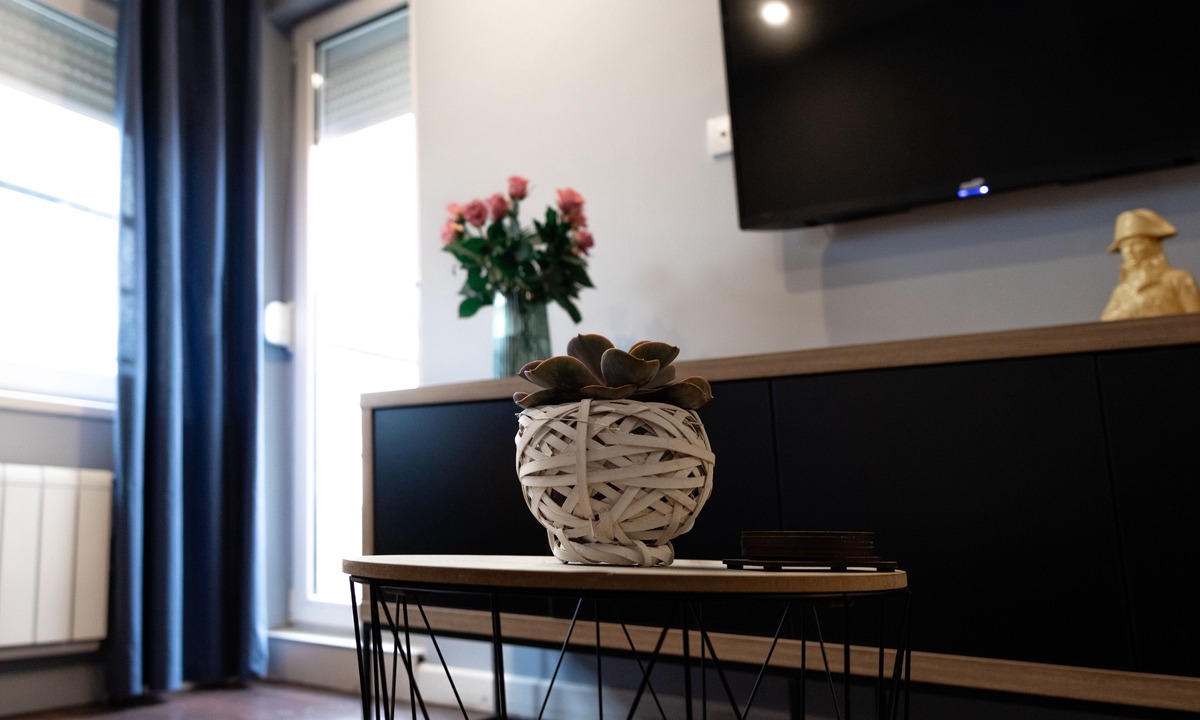 Vozdovac Apartment | Blue Cloud of Sky Point Apartments