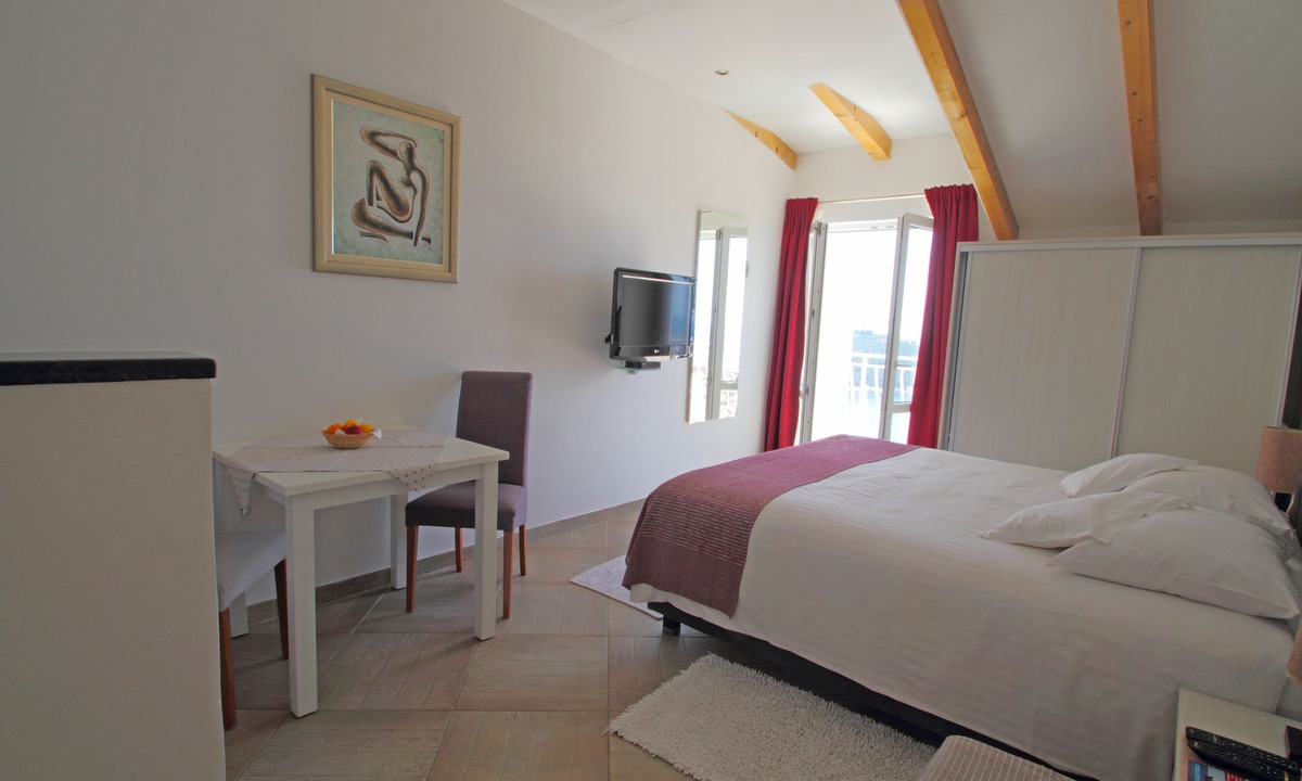 Ploce Apartment | Ante
