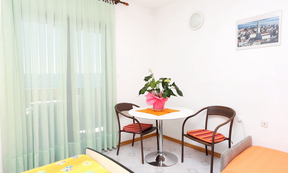 Marusici Apartment | Studio flat with balcony and sea view Marušići, Omiš (AS-1024-a)