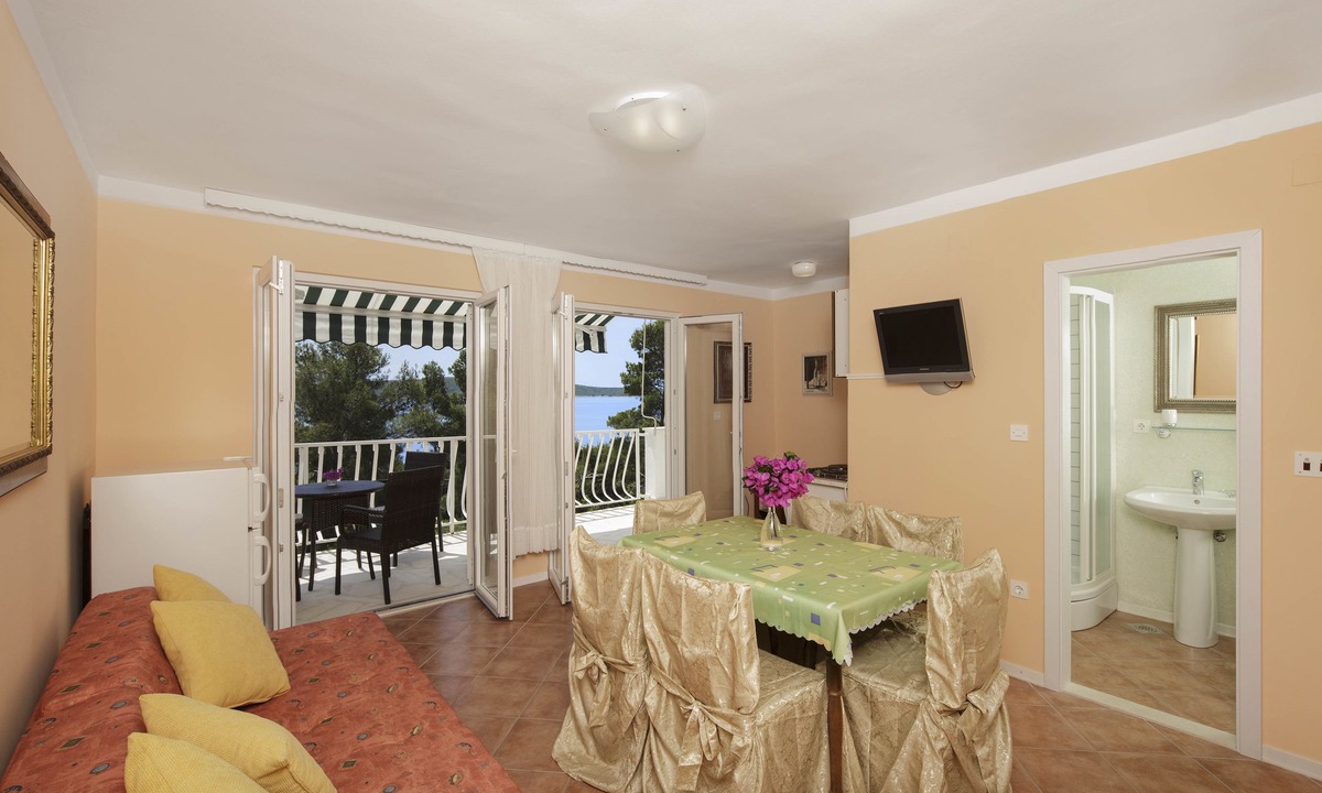Zavala Apartment | Villa Tamara