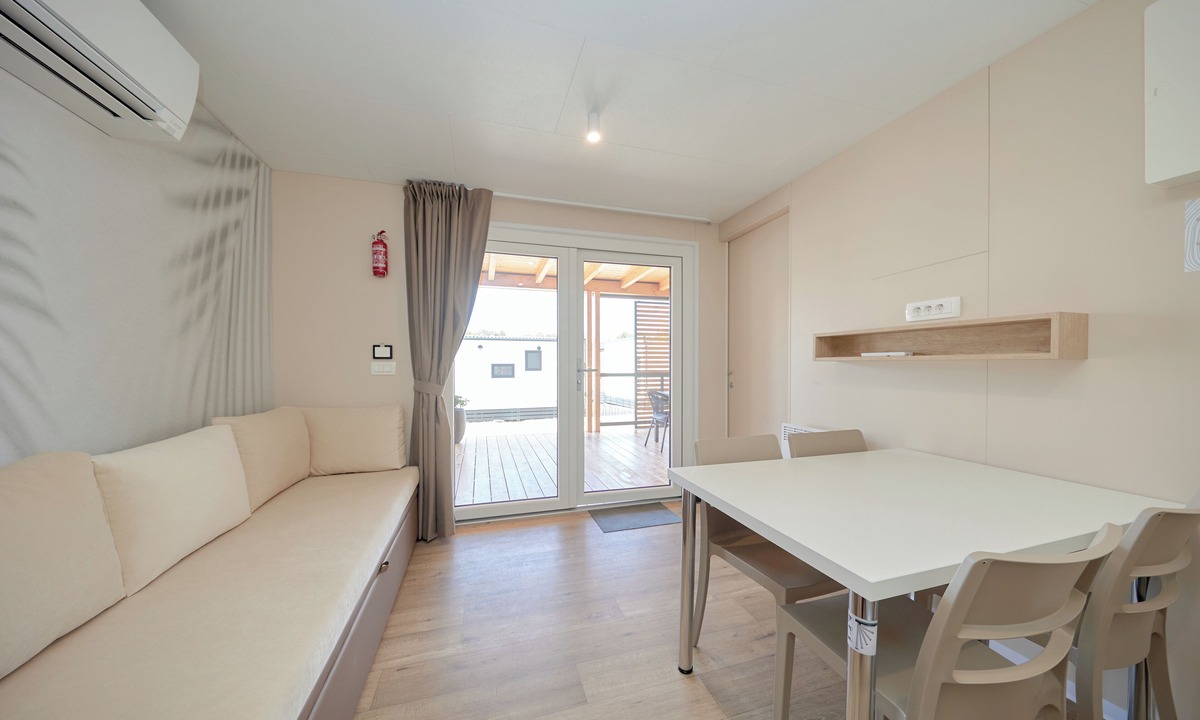 Smoljanac RV Rental | Mobile Homes Camping Plitvice